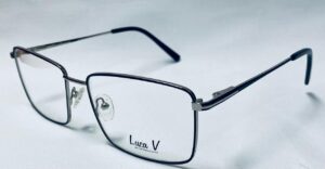 Luca V 8277